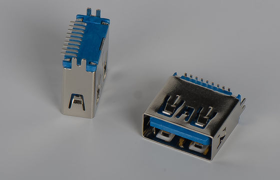1.0Amp Usb à grande vitesse 3,0 un type de la verticale 180° SMT du connecteur 11.5mm